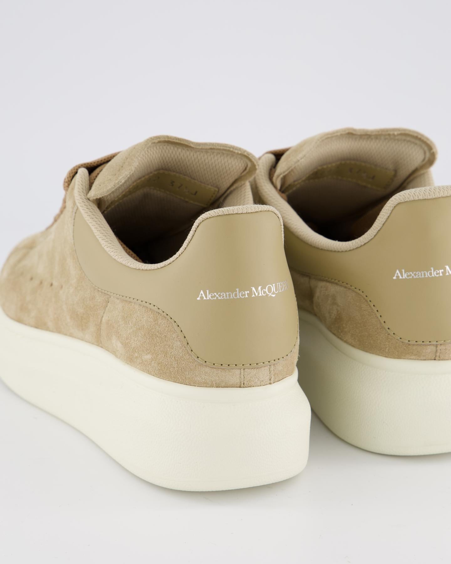 Dames Oversized Sneaker Suede Beige