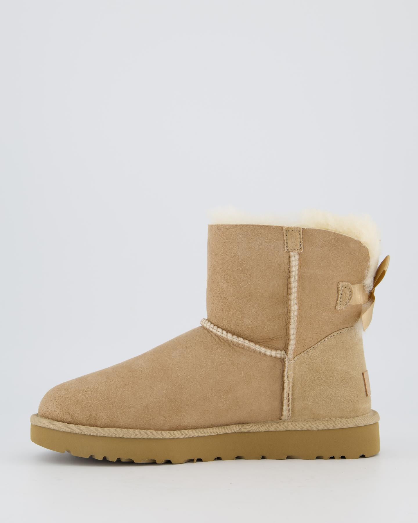 UGG Dames Mini Bailey Bow II Sand Eleganza